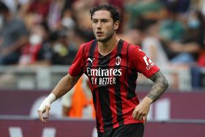 世预赛买球-迪马济奥：卡拉布里亚接受帕纳辛奈科斯3年合同，即将自由身加盟